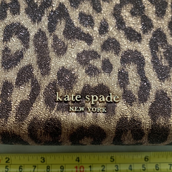 💯Auth Kate Spade metallic leopard & emerald green crossbody candid camera - Picture 2 of 9